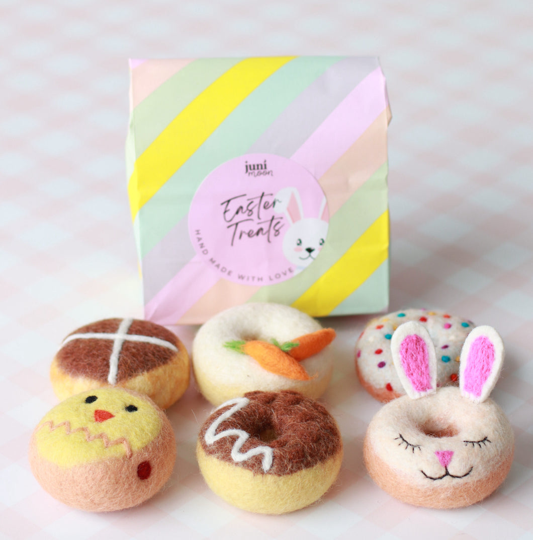 Hoppin good Easter donut set