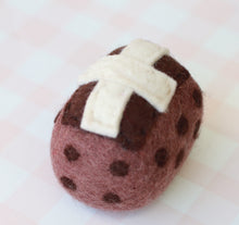 Load image into Gallery viewer, Felt chocolate hot cross buns - set or single