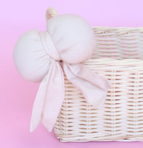 FREE bow (with each basket purchase)