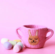 Load image into Gallery viewer, Seconds Easter felt cups - 3 colours