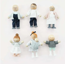 Load image into Gallery viewer, Doll family - 6 members