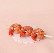 Load image into Gallery viewer, Prawn 🍤 skewer - 1 pce (3 prawns)