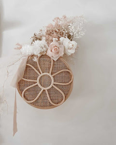 Daisy wall basket