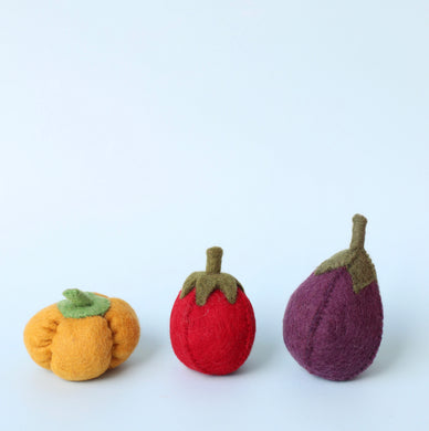 Felt eggplant and capsicums - 3 PCs