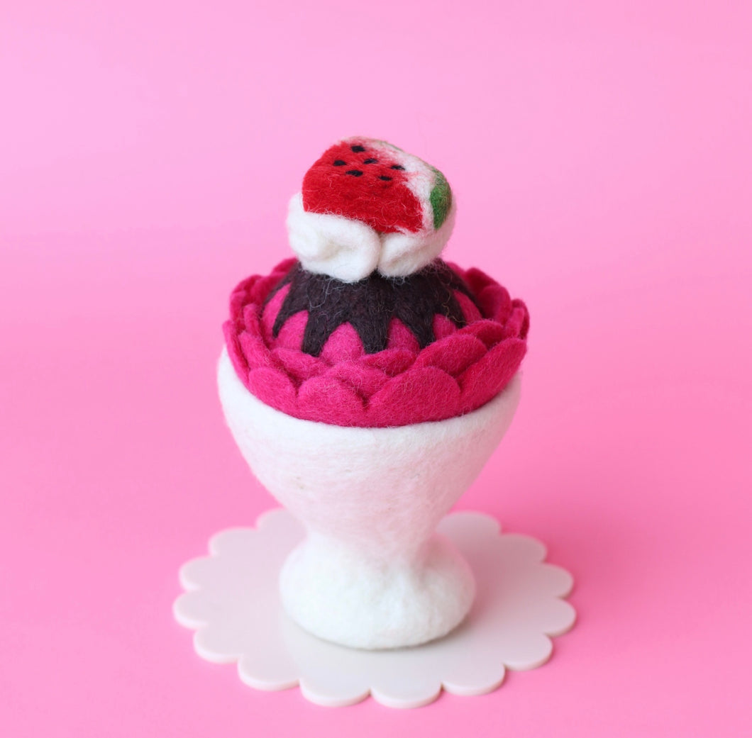 Juni Moon Sundaes - 10 styles