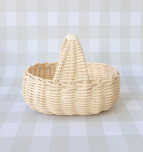 Little gatherer Dorothy basket