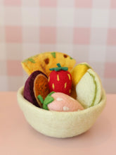 Load image into Gallery viewer, ON SALE Felt fruit + felt bowl- 7 pce set