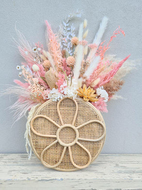 Daisy wall basket