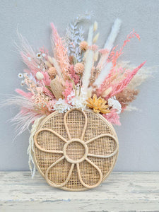 Daisy wall basket