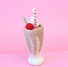 Load image into Gallery viewer, Shake it up &#39;Classic Milkshakes and smoothies - 8 flavours