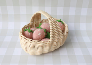 Little gatherer Dorothy basket