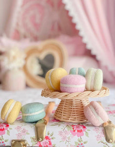 Pastel Macarons - 6 pce