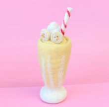 Load image into Gallery viewer, Shake it up &#39;Classic Milkshakes and smoothies - 8 flavours