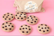 Load image into Gallery viewer, Choc chip cookies - 6 pce