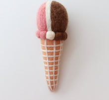 Load image into Gallery viewer, ICE CREAM SET OR SINGLES