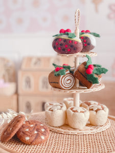 Plum Puddings - set or singer