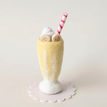 Load image into Gallery viewer, Shake it up &#39;Classic Milkshakes and smoothies - 8 flavours